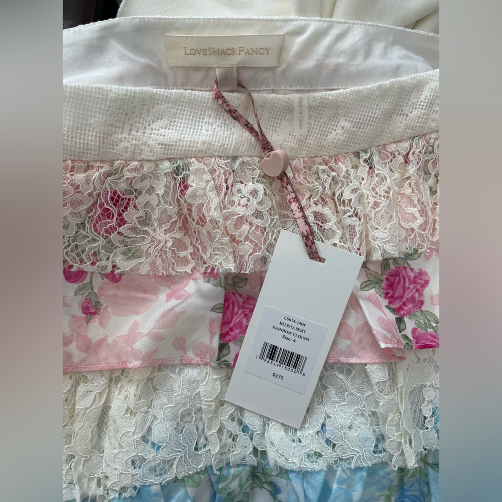 NWT Tiered Floral Lace Mini Skirt in Pastel Multi-Color - Picture 4 of 4